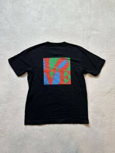 ロバート・インディアナ　Tシャツ　Robert Indiana