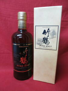 Y【0871】★ ニッカウイスキー NIKKA WHISKY ★ 竹鶴 ★ PURE MALT　ピュアモルト ★ 黒ラベル ★ 700ml 43％ ★ 箱付き 未開栓 未使用品