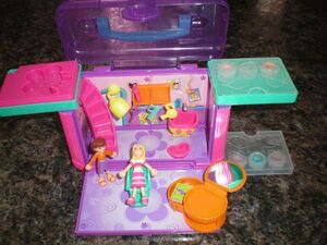 Polly Pocket（ポーリーポケット）マグネット　2003年　セットD　How to play with Spa Day