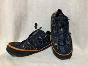 TIMBERLAND ティンバーランド コンパクト(半分)になるスニーカー 濃紺 24 中古品