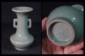 青磁　花瓶　中国美術　華道　床飾り　茶室　古玩　小壺