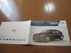 家20914　カタログ　■シボレー■外国語　ＣＲＵＺＥ　クルーズ■2013.8　発行17　ページ