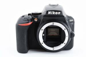 NIKON ニコン D5600 カメラ デジタル一眼レフカメラ ボディ 動作未確認　ジャンク