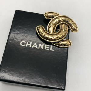 CHANEL シャネル ブローチ マトラッセ ゴールド ココマーク ファッション アクセサリー P1401