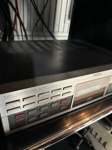 ルボックス　b225 REVOX 