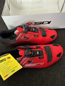 新品未使用　sidi sixty red サイズ41