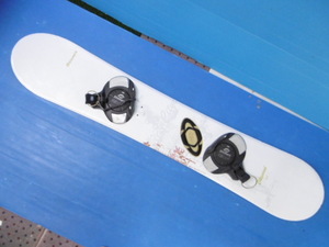 A.7　現状品 キスマーク kissmark　スノーボード 板　147cm　スノボ 用品 板　ウィンタースポーツ
