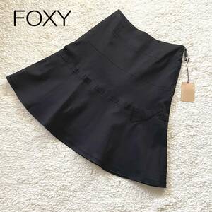 新品タグ付き　フォクシー FOXEY BOUTIQUE　リボンフレアースカート　サイズ42（ＸＬ）黒　大きいサイズ