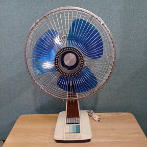 昭和レトロ 希少 FUJI ELECTRIC 富士電機 アンティーク扇風機 KF-306 30cmFAN 当時物 本体のみ 羽根径30cm 中古 長期保管品 動作OK 現状品