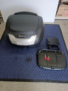 SHAD SH40 無塗装ブラック トップケース PCX 専用フィッティング リアボックス バックレスト
