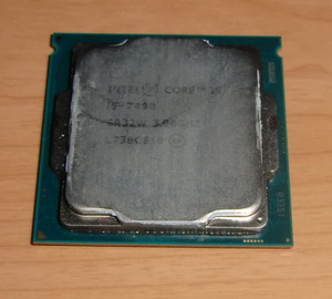 Intel Core i5-7400 SR32W