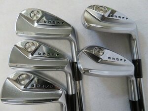 【中古 良品】グローブライド　2024モデル　ＯＮＯＦＦ　ＦＯＲＧＥＤ　ＫＵＲＯ　アイアン　５本（６～P）　Ｓ　NSPRO Modus3 TOUR115