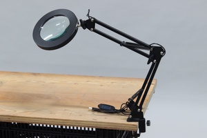 調光調色LEDスタンドルーペ k2333 虫眼鏡　老眼鏡　拡大鏡　模型製作　スタンドライト