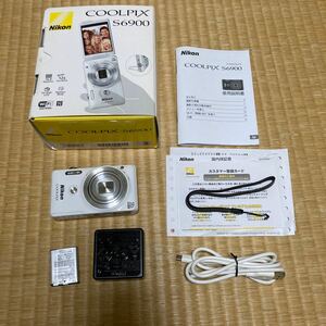 未使用に近い美品　Nikon デジタルカメラ COOLPIX S6900 