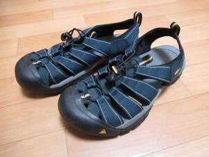 ★665 KEEN キーン メンズサンダル　US8.5 26.5cm ニューポート H2