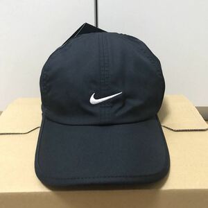 NIKE ナイキ ランニングキャップ　帽子　フェザーライト ブラック 57-59cm 送料無料