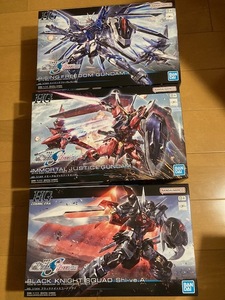 ◆HG1/144ライジングフリーダムガンダム　イモータルジャスティスガンダム　ブラックナイトスコードシヴァ　3個セット◆