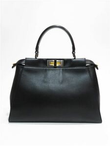 61900 FENDI ／ フェンディ ピーカブー ミディアム