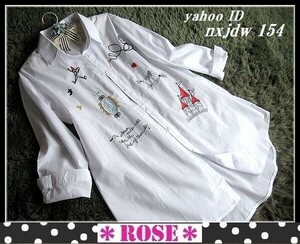 ◆Rose◇訳あり送料無料・M～L～2L・大人の遊び心♪シンデレラ×ピノキオ刺繍のシャツチュニック/白