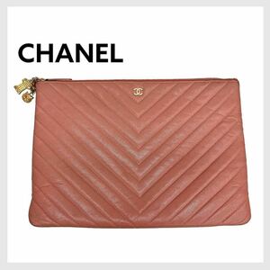 高級 CHANEL シャネル ココマーク フクロウ アイコンチャーム Vステッチ キャビアスキン レザー クラッチバッグ