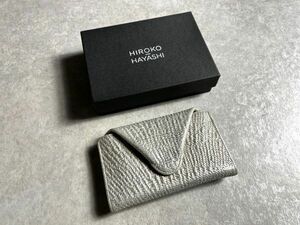 ￥22,000◆HIROKO HAYASHI◆本革レザーのDAMASCO財布　ウォレット　手の中にすっぽりと収まるサイズ感　ヒロコハヤシ　