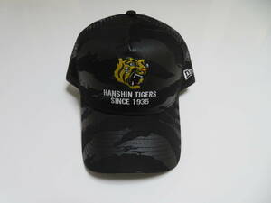 未使用に近い ニューエラNEW ERA 阪神タイガースHANSHIN TIGERS ブラック色メンズレディース スポーツキャップ ハット帽子 1個