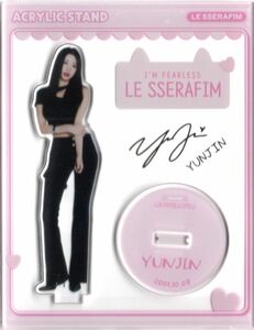 韓国　K-POP☆LE SSERAFIM レセラフィム　ユンジン☆アクリルスタンド　アクスタ　RU-9-8