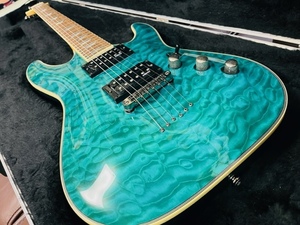 超目玉特価品！！★SCHECTER OMEN EXTREME！！★鮮やかに輝くボディカラー！!★コイルタップ機能搭載限定1本入荷！！