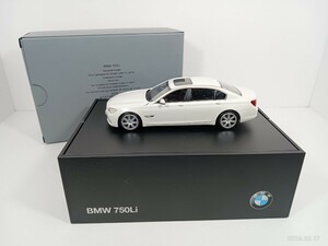 中古品 1/43 BMW 750Li ホワイト