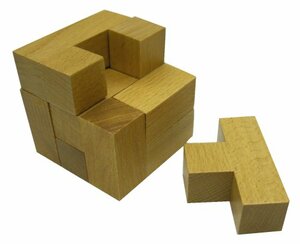 ☆立体パズル箱付中☆木製知育玩具☆７ピースの木片で立方体を作るパズル☆図形☆正解(複数ある)でないと箱に入りません☆知育玩具★