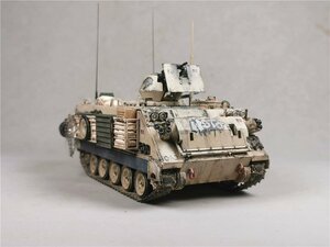 1/35 アメリカ陸軍 ブラットレーM113A3 歩兵戦術車 組立塗装済完成品