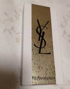【日本未発売　新品】イヴ・サンローラン　Yves Saint Laurent クリスマスコフレ　ラディアントタッチ　　ルージュ　ピュールクチュール