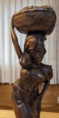 東南アジア バリ島 木彫り 彫刻 女性像 アンティーク
