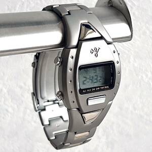 【美品】BANPRESTO 10周年記念モデル 1999年 ウルトラマン ULTRAMAN 腕時計 デジタル BANDAI 1000個限定 シルバー japan wristwatch