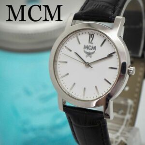 330【美品】MCM エムシーエム時計　メンズ腕時計　ベルト交換済　ブラック
