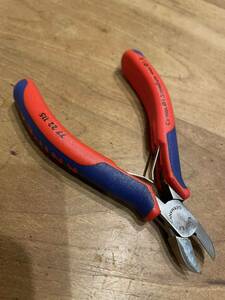 ＫＮＩＰＥＸ　精密用ニッパー　１１５ｍｍ 7722115 クニペックス 