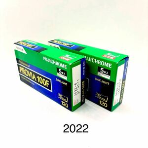 FUJIFILM フィルム 期限切れ リバーサルフィルム PROVIA100F 富士フィルム ポジ　ブローニー　120 未開封　未使用　冷蔵庫　10本