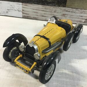 burago BUGATTI TYPE 59 1934 ブガッティ イエロー ミニカー1/18 made in Italy