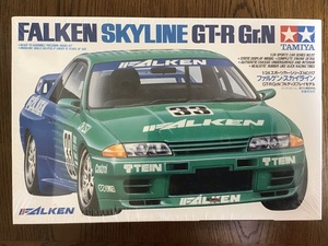 タミヤ 1/24 ファルケン スカイライン GT-R Gr.N NO.117 TAMIYA FALKEN SKYLINE R32 