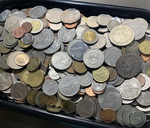 海外 外国コイン 貨幣 2.5キロ以上 フランス インドネシア メキシコ 香港 シンガポール 韓国など色々②