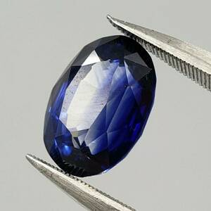 M053-524　天然コランダム　ブルーサファイア　CARAT：6.388ct　裸石　１粒　ソーティング付き