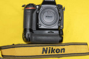 Nikon D750 FX 超美品　MBD16縦位置グリップ付き　最終枚数5112枚JPG