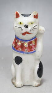 【文明館】招き猫 瀬戸人形 (約37g) 陶磁器 時代物 郷土人形 お雛様飾り ゆ60