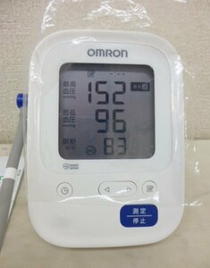 10233●OMRON オムロン 上腕式血圧計 HCR-7006●