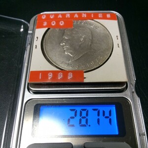 パラグアイ１９６８年３００のグアラニー銀貨　硬貨４枚