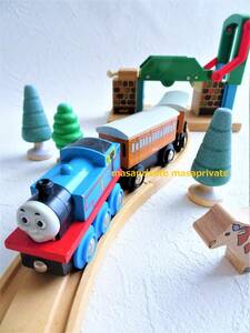 廃版【 BRIO ブリオ】デッドストック 幻の きかんしゃトーマス Thomas トーマス アニー クララベル 木製 レール 木のおもちゃ ケースあり 