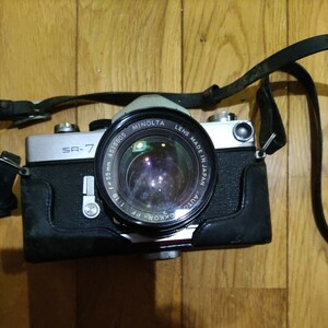 ミノルタ　minolta SR-7 AUTO .ROKKOR-PF 1:1.8 f=55mm レンズ付き　フィルムカメラ　