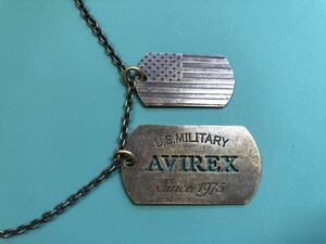 AVIREX アヴィレックス ドッグタグ ネックレスレ アクセサリー U.S.MILITARY 星条旗 AVN019G アンティークゴールド ロゴ