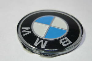 BMW E30用 純正ステアリング用 センターBMWマーク 美品！