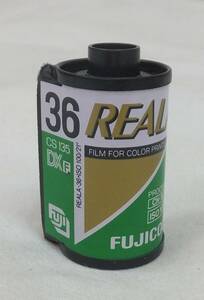 【未使用品・動作未確認ジャンク】★期限切れフィルム 1本　フジカラーフィルム　FUJICOLOR REALA 36枚撮り　CS135 DX F